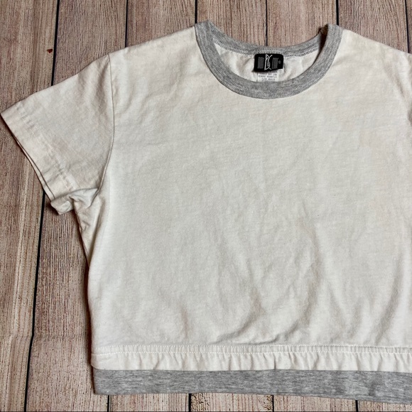 Body Code Short Sleeve T-Shirt Crop Top White/Grey - Picture 4 of 7